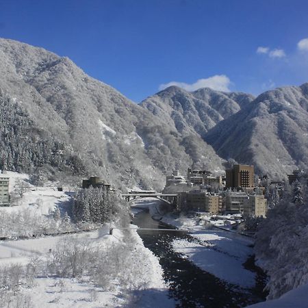 Готель Osake No Oyado Kisen Куробе Екстер'єр фото